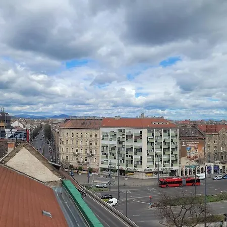 Oli Fiumei Appartement Budapest